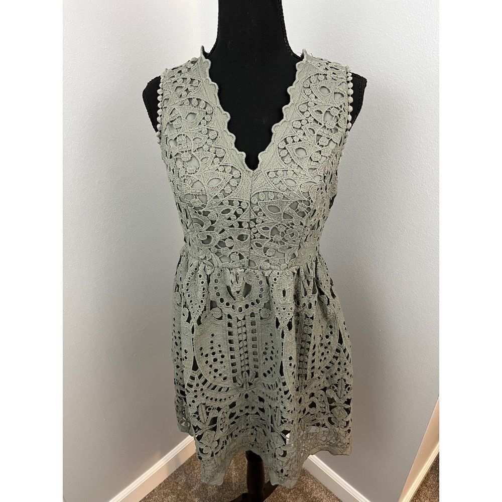 Altar’d State Gray Sleeveless Dress - Picture 2 of 6